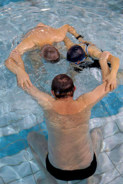 Le Pied dans l'Eau - Stages de natation pour adultes pour apprendre à nager^, être a l'aise dans l'eau et surmonter sa peur de l'eau
